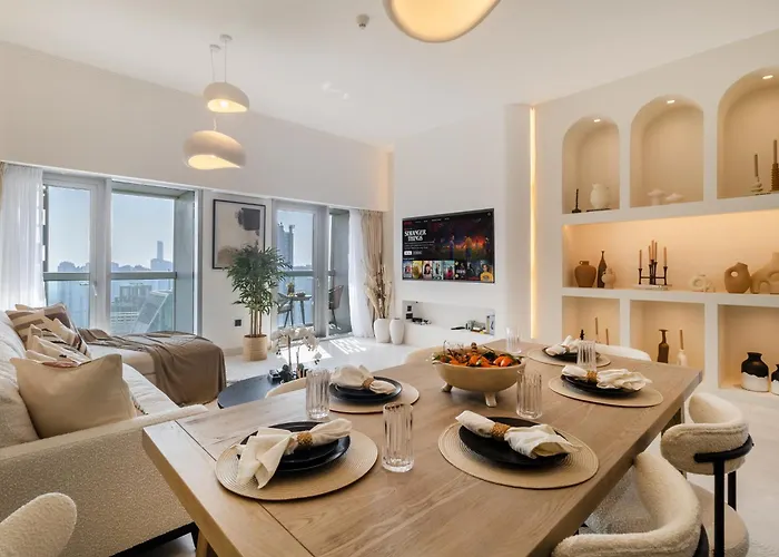 Luxury 2Br In Cayan Tower With Sea, Marina & Dubai Eye View