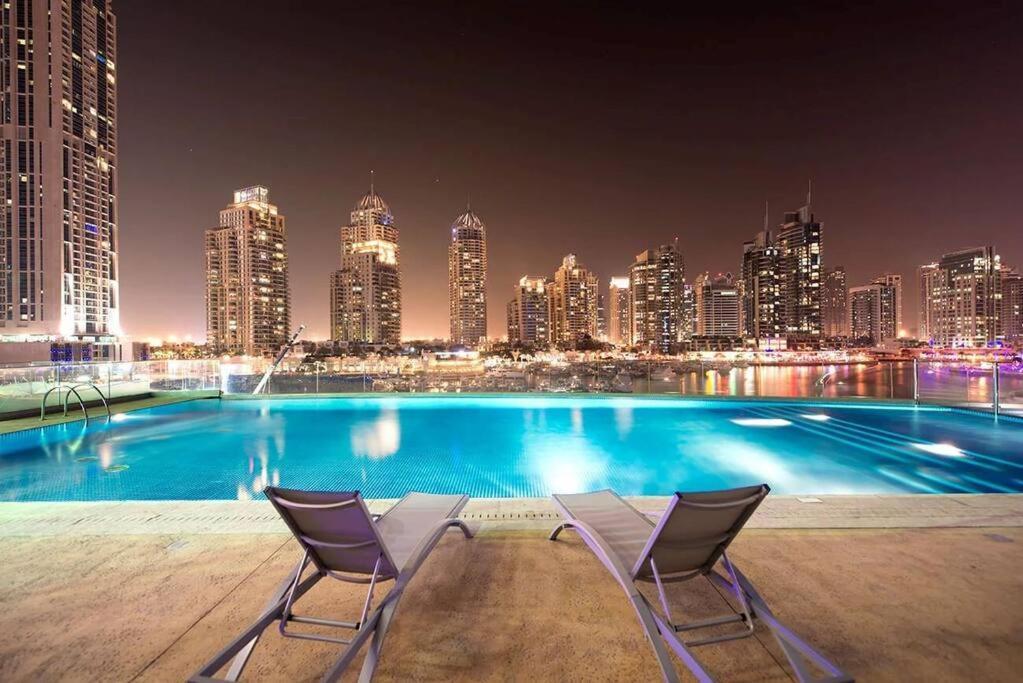 Apartment Luxury 2br In Cayan Tower With Sea, Marina & Eye View *