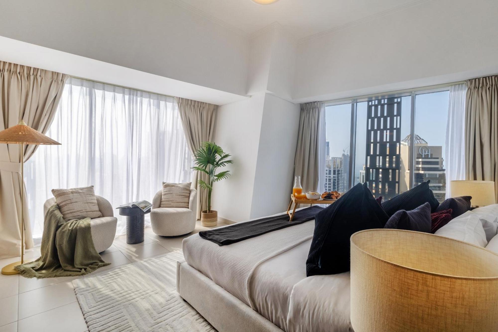 Luxury 2br In Cayan Tower With Sea, Marina & Eye View Apartment Dubai