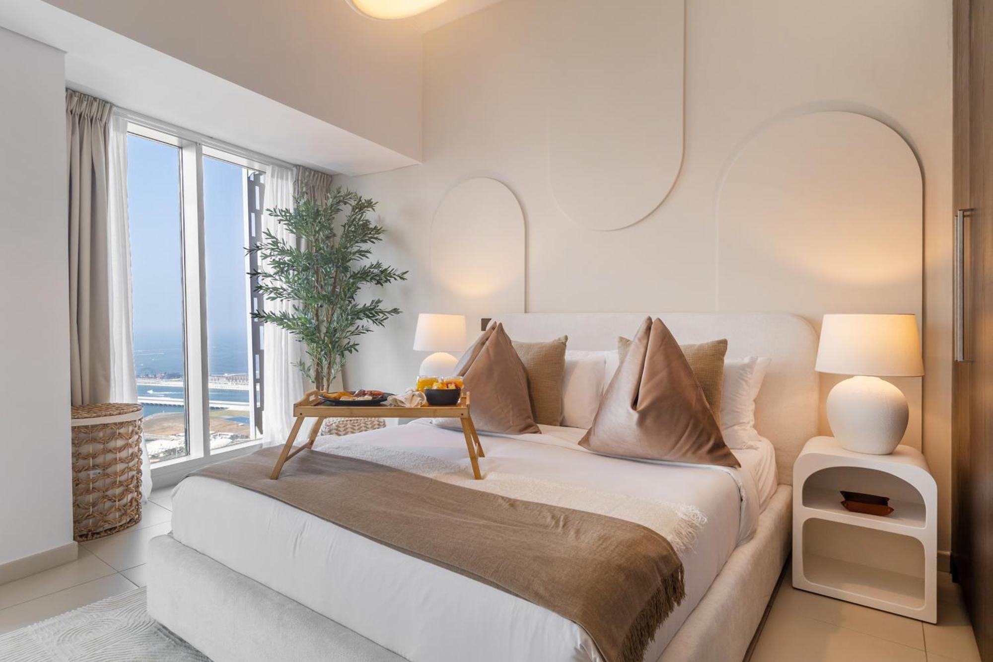 Apartment Luxury 2br In Cayan Tower With Sea, Marina & Eye View *